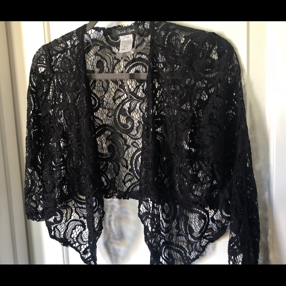 Michelle Lynn Lace Shrug Black Size S